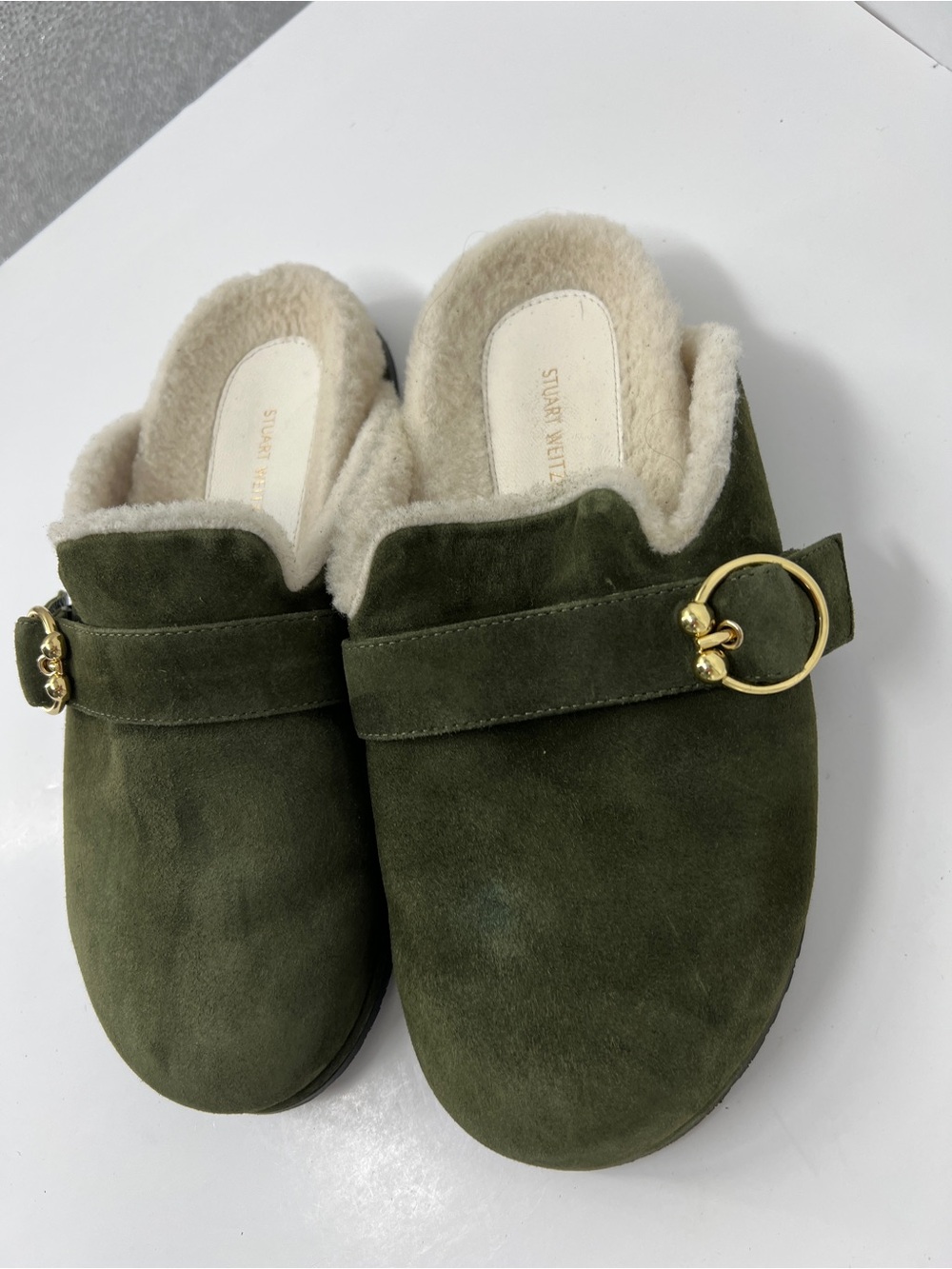 Stuart Weitzman Olive Green Suede Shearling-Trim Mules with Gold Ring - Picture 5 of 11